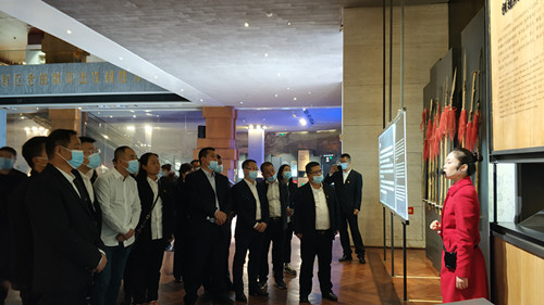 宜川县红十字会感悟光辉历程 激发爱党情怀