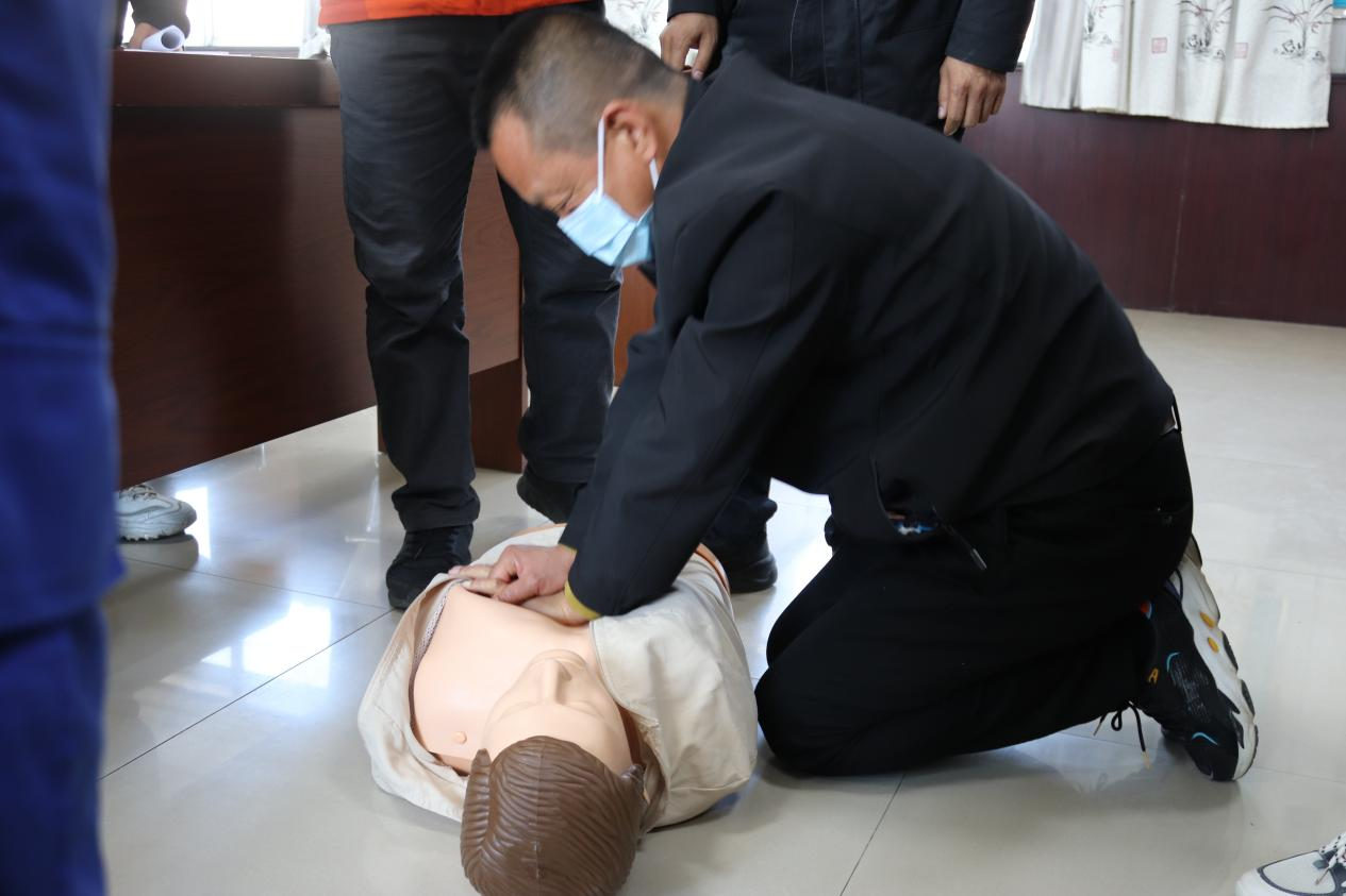 宝塔区红十字会 开展走访调研暨应急救护培训活动(第17-20期)